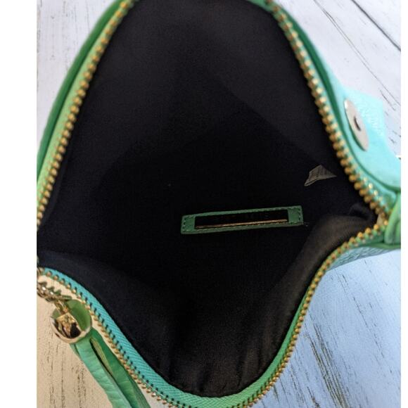 Street Level Faux Leather fold over crossbody bag - Picture 5 of 5